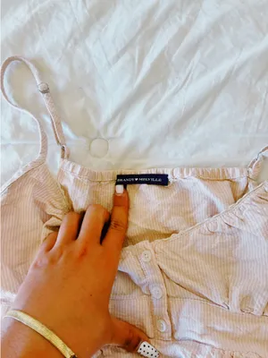 Brandy Melville Top Tie thumbnail 2