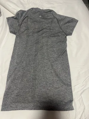 Lululemon Swiftly Tech Short Sleeve thumbnail 2