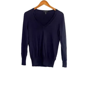 J.Crew Long Sleeve Soft Cotton V Neck Rib Hems Sweater Lightweight XS Navy Blue thumbnail 10
