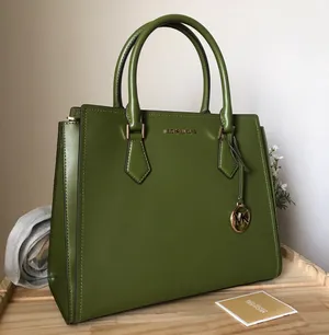 Michael Kors Purse thumbnail 1