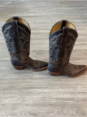Shyanne Women's Loretta Western Snip Toe Boots, Size 5M thumbnail 9