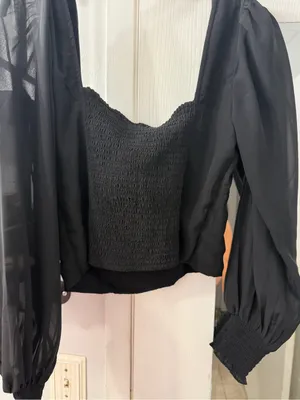 Abercrombie & Fitch Sheer Puff Sleeve Black Crop Top thumbnail 4