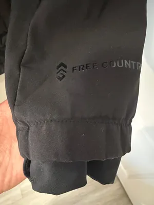 $110 Free country Embur Hybrid Softshell Jacket in black S thumbnail 5