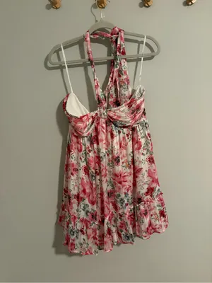 Lulu’s Pink Floral Halter Mini Dress size Medium thumbnail 2