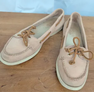 Ladies' Sperry Top-Sider Nubuck Boat Shoes Size 8.5M thumbnail 1