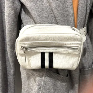 One size Steve Madden belted purse. thumbnail 2