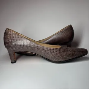 Salvatore Ferragamo Snakeskin Pumps Heels Leather Made in Italy 9 B Vibram Soles thumbnail 6