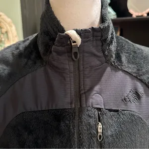 Eastern Mountain Sports Black Fuzzy Zip‑Front Vest – Size Medium thumbnail 2
