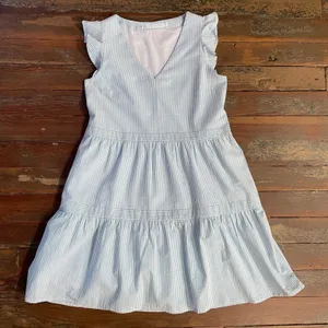 Southern Tide Evelyn Seersucker Tiered Blue & White Cotton Dress - Sz XS 💚🎀 thumbnail 9