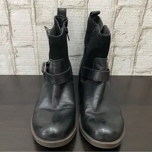 LUCKY BRAND Black Leather Double Buckle Moto Ankle Boots Size 7.5 thumbnail 2