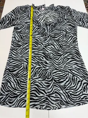 Victoria's Secret Black and White Zebra-Print Sheer Swim Cover-Up size M thumbnail 7