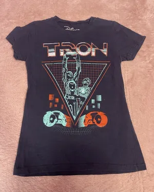 Tron Disney‎ Movie Size M Navy Blue Cotton T Shirt Bin11 thumbnail 1