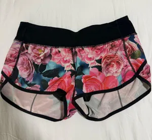 Lululemon Speed Shorts 2.5" thumbnail 1