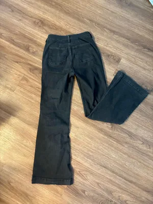 Old Navy Black Flare Jeans extra High-rise thumbnail 3