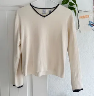 Vintage Gap Long Sleeve Shirt thumbnail 2