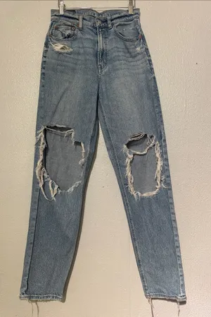 American Eagle Strigid Highest Rise Baggy Straight Distressed Jeans 2R thumbnail 1