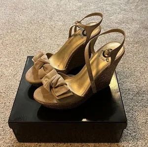 Guess Wedges thumbnail 2