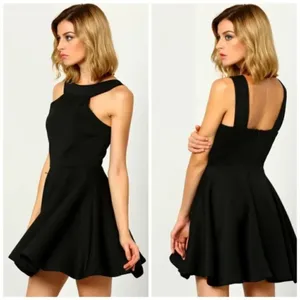 ✨HP✨Black Halter Backless Flare Dress✨ Black thumbnail 4