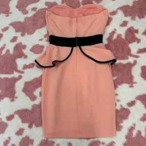Elegant Peach Strapless Peplum Ruffle Dress Size Small Coquette Glam thumbnail 7