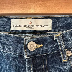 Golden Goose Deluxe Brand Women’s Mid Rise Slim Fit Jeans Size 27 thumbnail 10
