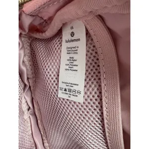 Lululemon Crossbody Belt Bag In Light Pink With Adjustable Strap & Zipper Closur thumbnail 9