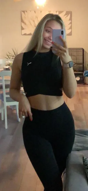 Puma Cropped Top thumbnail 1