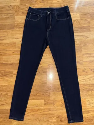Levi’s Mid Rise Skinny Jeans Women’s Waist Size 30 Length 30 Dark Blue Wash READ thumbnail 1