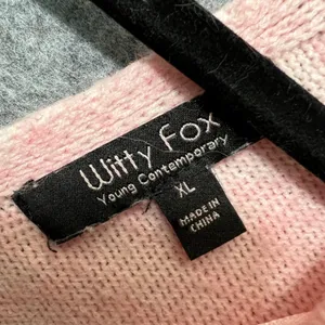 Witty Fox Pink Lips Print Long Sleeve V Neck Pullover Knit Sweater‎ XL thumbnail 2