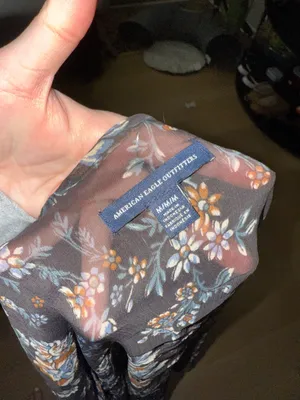 American Eagle Flowy Floral Cardigan thumbnail 2