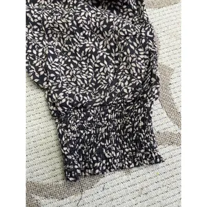 Faherty Women's Leaf Batik Cropped BEATRICE Smocked Top, Size XL thumbnail 11