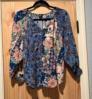 Gigio Blouse Womens Medium Blue Floral Paisley Patchwork Peasant Top TA2479 thumbnail 1