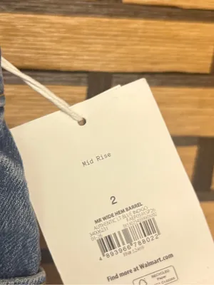 Free assembly barrel leg jeans size 2 thumbnail 5