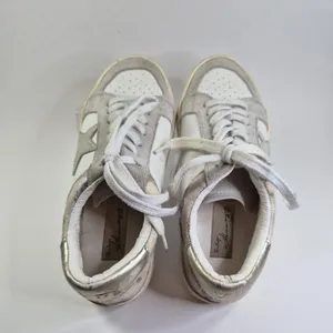 Vintage Havana Dixie Women's Fashion Sneakers Glitter Fluffy Toe Size 6 thumbnail 9