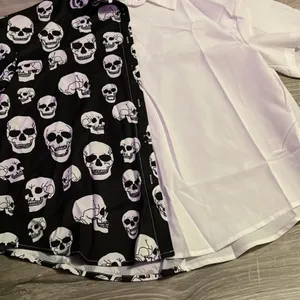 Unisex New Halloween skull blouse with short sleeve size large thumbnail 6