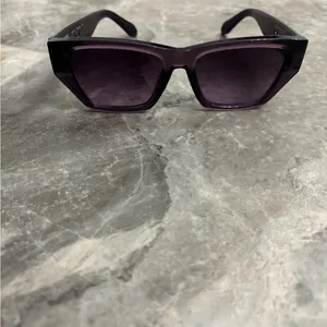 quay sunglasses thumbnail 3