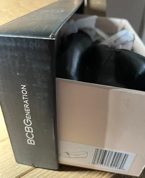 BCBGeneration New in Box Women's Black Kori Pointed Toe Bit Flats black size 8 thumbnail 8