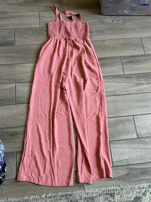 Smocked Strap Wide-Leg Jumpsuit - Pink thumbnail 4