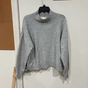 H&M Gray Turtleneck Sweater Ribbed Trim XL thumbnail 3