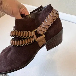Sam Edelman Brown Suede Ankle Boots Womens 7.5 Booties Western Braided Fall thumbnail 4