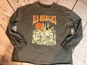 Boutique women’s crew neck sweater XL spiritual graphic thumbnail 2
