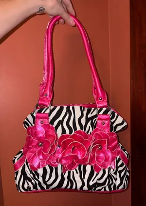 Y2K 2000’s Pink Floral Zebra-Print Shoulder Bag thumbnail 1