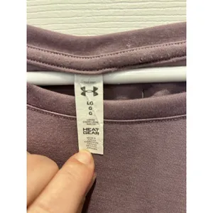 Under Armour HeatGear Women‎ Large Mauve Open Back Short Sleeve Training T-Shirt thumbnail 3