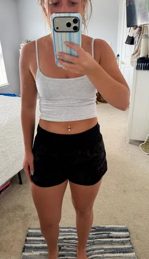 Lululemon High-Rise Speed Up Shorts thumbnail 1