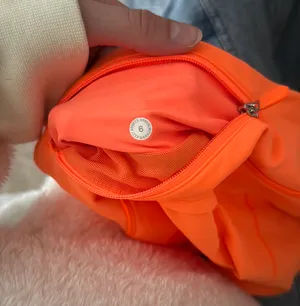 Lululemon Speed Short 2.5” thumbnail 5