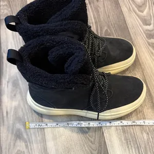 NWOT Merrell Black and White Winter utility leather FLOAT MRX Boots 7.5 thumbnail 6