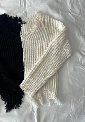 SheIn Black And White Open Knit Raw Cut Edge Sweater thumbnail 2