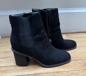Dr Scholls Ride Away Black Ankle Boots, size 8 thumbnail 1