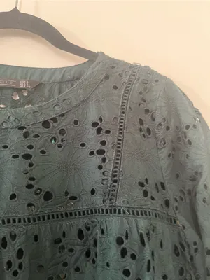 Zara Green Eyelet Tunic Top Large Dark Green Embroidered Cottagecore Forest thumbnail 3