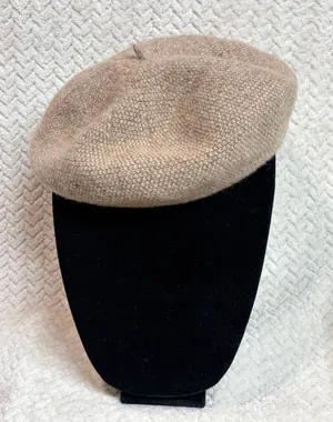 Zara Wool Beret Hat Tan Oatmeal Knit French Parisian Chic‎ Preppy Academic S-M⁠ thumbnail 1