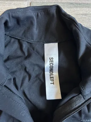 Women’s Black Zip thumbnail 2